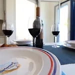 Casa & Center Ac, Wifi & 4 Sleeps Apartment