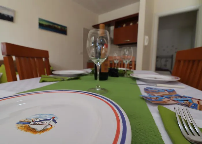 Casa & Center Ac, Wifi & 4 Sleeps アパート オートラント