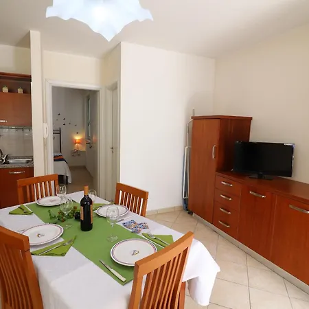 A Pochi Passi Dal Mare Apartment
