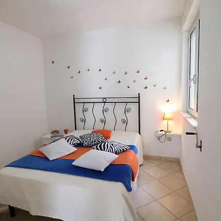 A Pochi Passi Dal Mare Apartment *