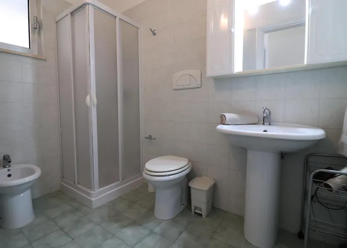 Casa & Center Ac, Wifi & 4 Sleeps Апартаменти