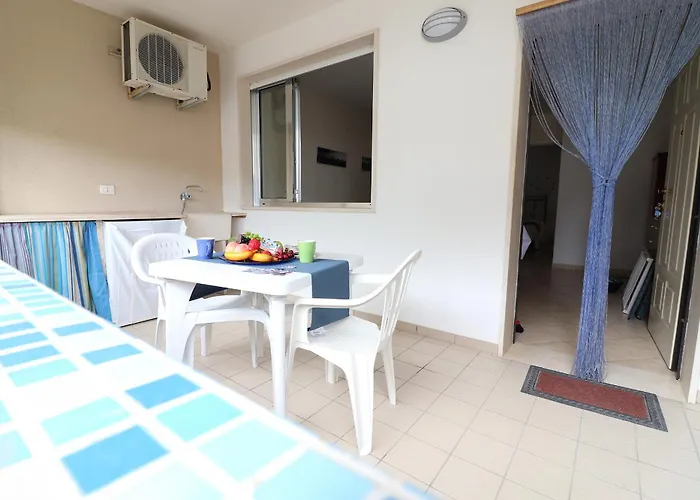 Casa & Center Ac, Wifi & 4 Sleeps