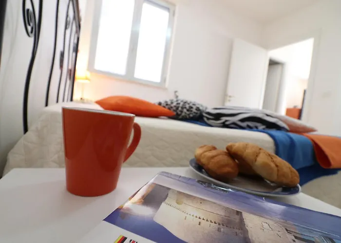 Casa & Center Ac, Wifi & 4 Sleeps Апартаменти